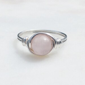 Rosenquarz Ring, Edelstein Ring, Sterling Silber Ring, Draht gewickelt Ring, Quarz Ring, Kristall Ring, Rosa Stein Ring, Rosa Ring, Heilung
