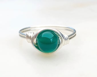Green Onyx Ring, Silver Ring, Gemstone Ring, Onyx Ring, Green Crystal Ring, Wire Wrapped ring, May Birthstone