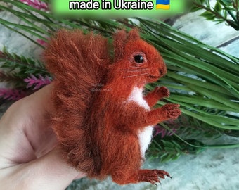 Felted Squirrel brooch, woolen brooch, woolen animal, gift for mother day, felted fox, red fox brooch, pin,tiny fox, gift for birthday, pets