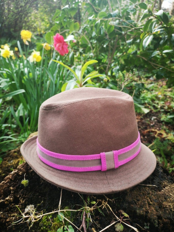 Retro mens trilby hat
