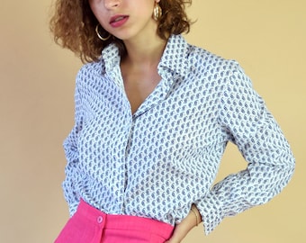 Vintage 70s white and blue geometric print blouse, medium size