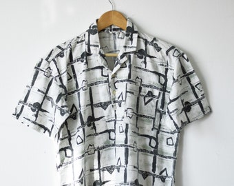 90s geometric print shirt, gray cotton shirt, small size