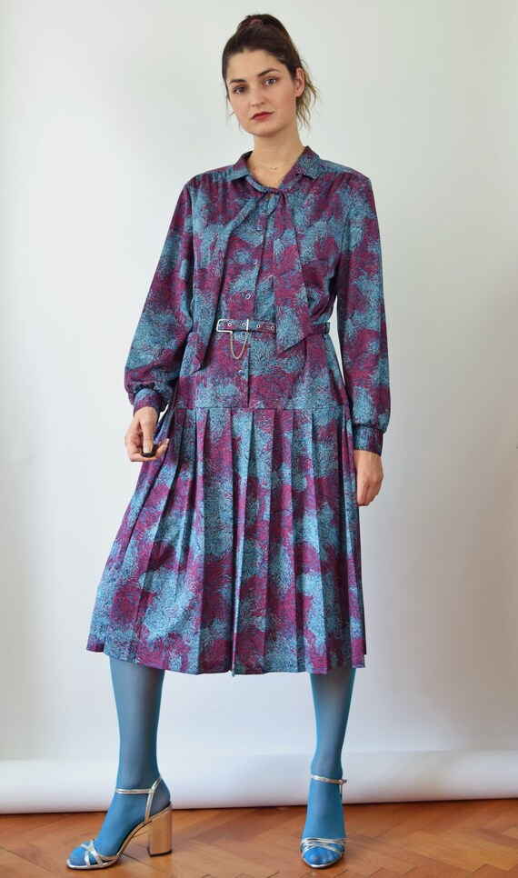 Vintage 70s long sleeved shirt dress, psychedelic