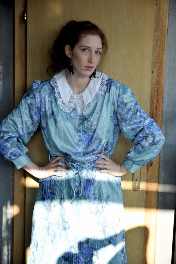 chinese dress ladies Lamb Sleeve Lace Midi Dress main image 1
