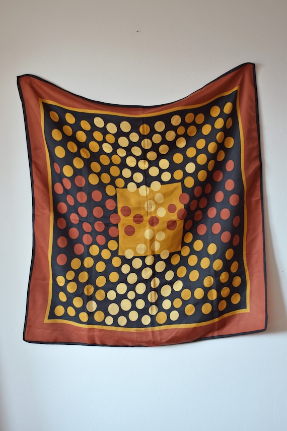 Retro 70s headscarf