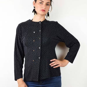 Chemise vintage, années 80 noir, pois top, haut à manches longues Vintage, bouton en haut, de taille moyenne, des années 80 bases chemisier des années 80, années 80 vêtements