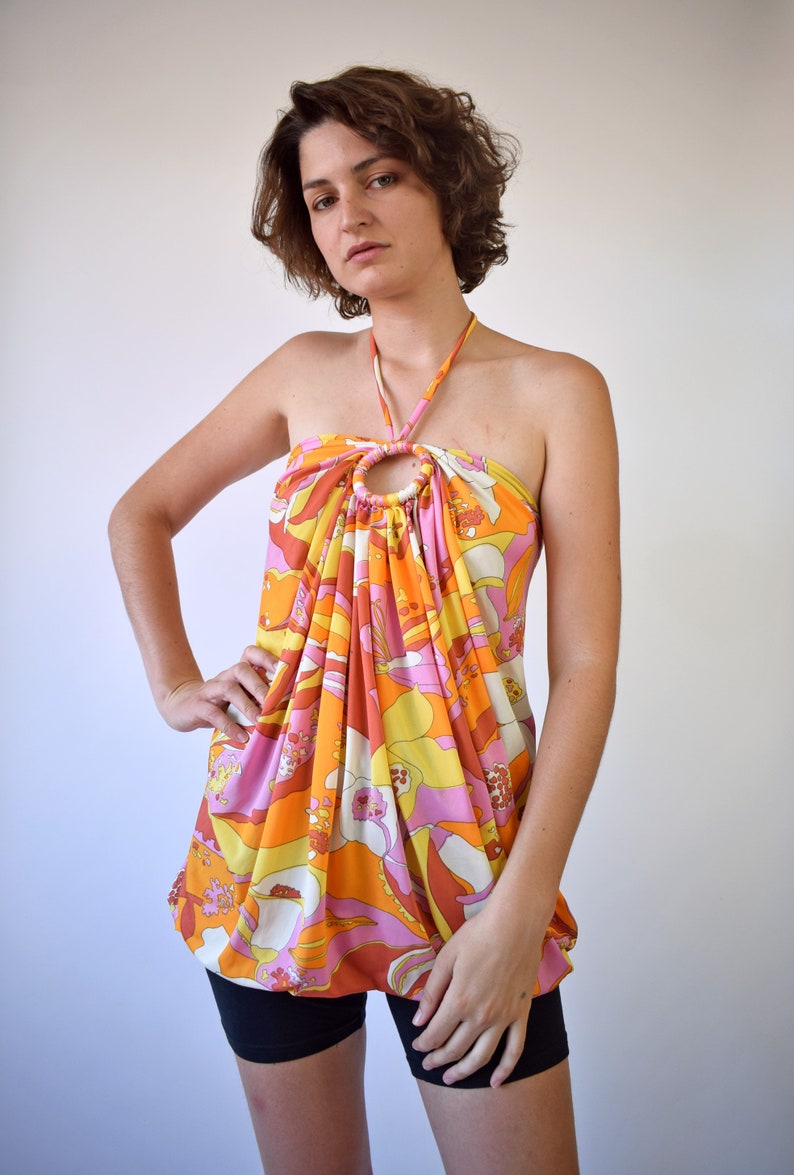 Psychedelic print top small size summer open back top