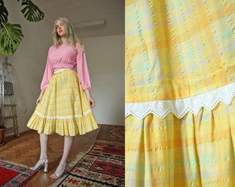 Yellow Plaid Trachten Skirt, 70s Austrian Bavarian Tyrolean Oktoberfest skirt, Tartan dirndl maxi skirt, Plaid cotton dirndl skirt, Size M