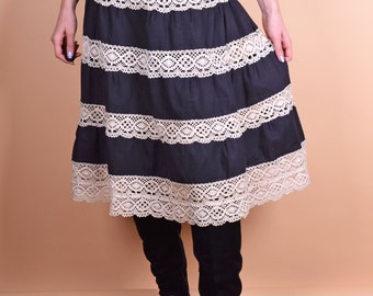 Vintage Laced Folk Skirt Black Floral Pattern Lace Dirndl Skirt M/L Size Bohemian Country Cotton Skirt