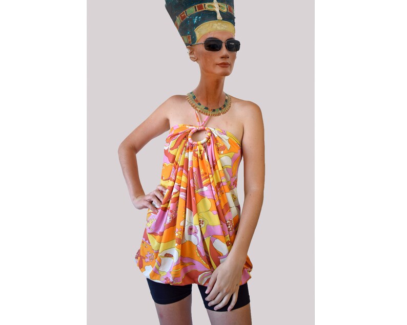 Psychedelic print top small size summer open back top