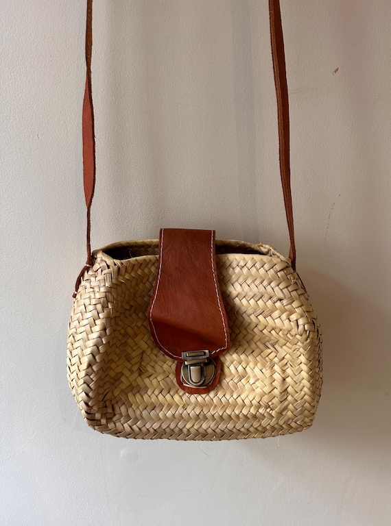 Moroccan basket bag with long leather straps