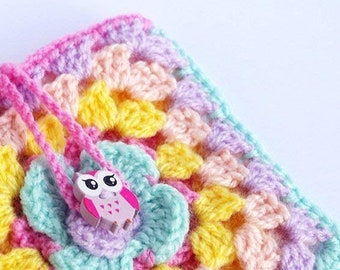 Rainbow Bag Insert Crochet, Granny square pouch, Girl Gift, Cute Crochet Purse, Tiny organiser for bag - owl button
