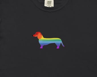 Rainbow Pride Dackel T-Shirt - Unisex Baumwoll T-Shirt - Handgezeichnetes Design