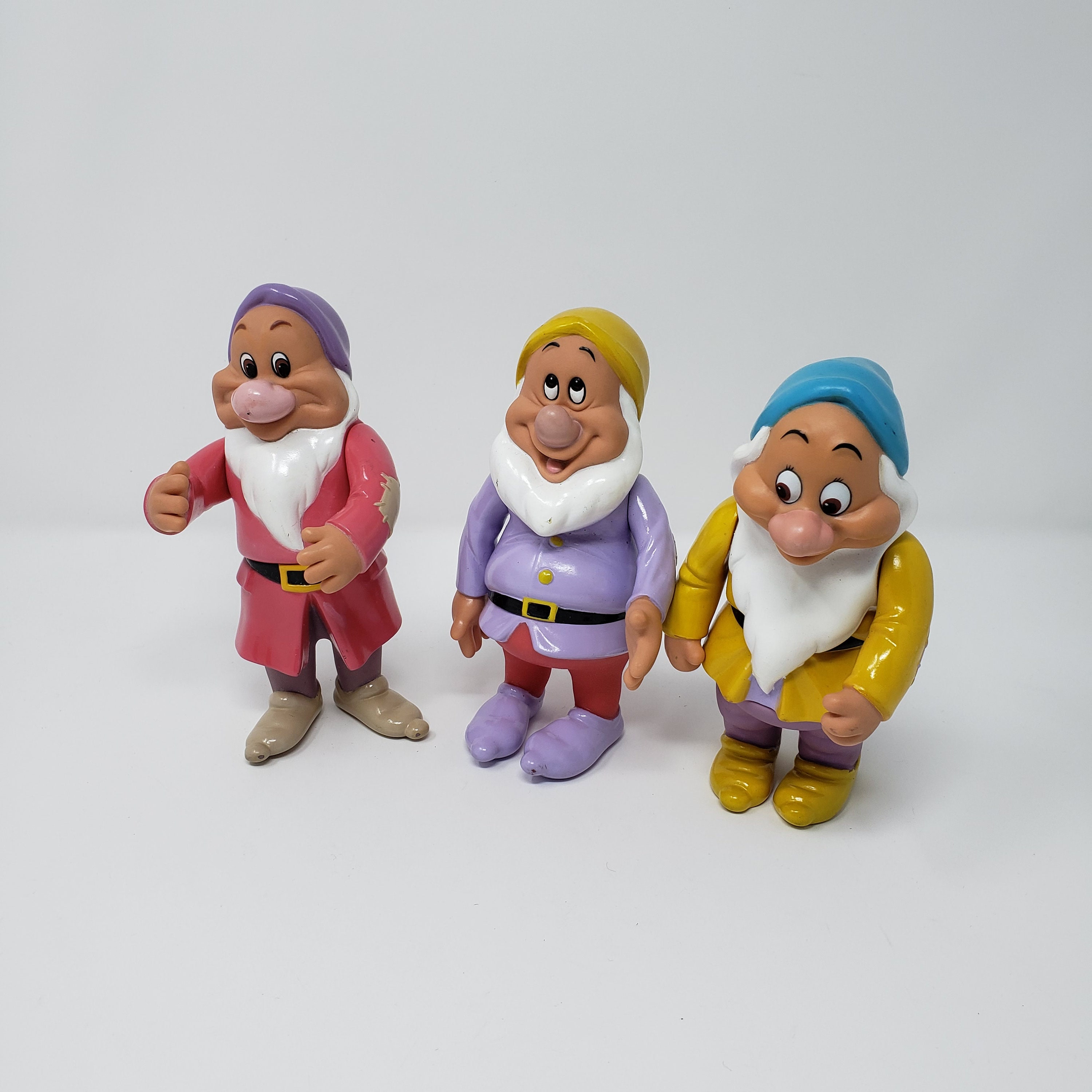 snow white and the seven dwarfs figures