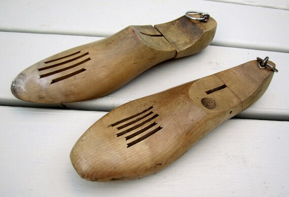 Wood Shoe Stretchers, Shoe Forms, Wood Shoe Keepe… - image 1