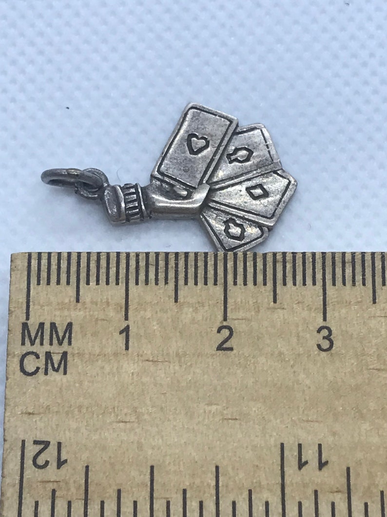 Sterling Silver Pendant Hand of Poker Craft Supplies M109 Vintage Charm Free Shipping within the USA