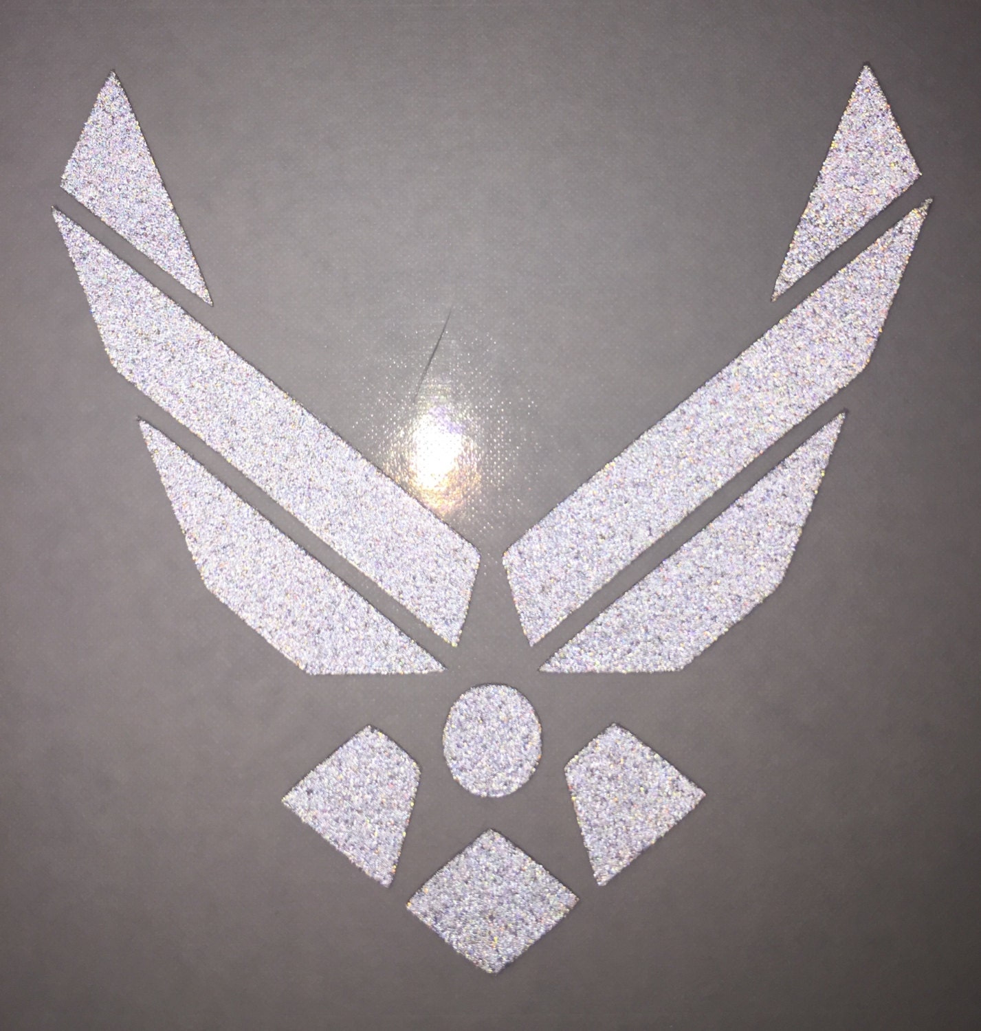 American -> HIGHLY REFLECTIVE