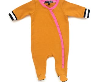 Color Block footie pajamas, baby pajamas, baby clothes, baby pajamas, baby hospital outfit, take home baby outfit, baby coverall