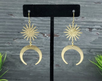 Hammered Raw Brass Earrings / Moon and Star Dangle Earrings / Starburst Earrings / Celestial Earrings / Crescent Moon Earrings /