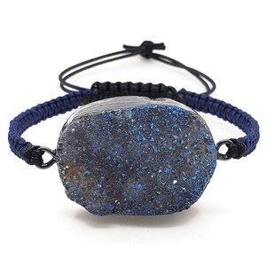 Blue Druzy Bracelet / Macrame Druzy Bracelet / Quartz Macrame Bracelet / Layering Bracelet / Titanium Druzy / Gunmetal Drusy Bracelet