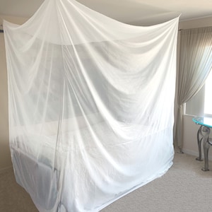 Mosquito (No-see-um) Functional 4-corner bed canopy by Skeeta