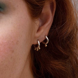 Small silver hoop earrings with brass spheres, Minimalist Indian hoops, Tiny tribal hoops, Small silver hoops, Unique hoops, Minimal hoops