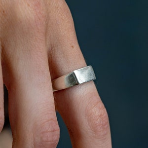 Mens signet ring, Square signet ring, Silver signet ring, Statement ring, Ring for man, Ring for him, Mens large ring, Mens pinky ring