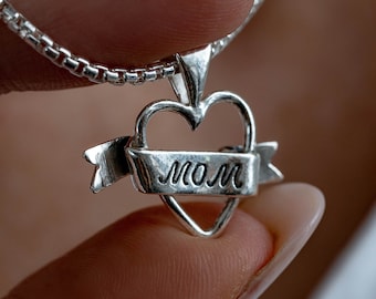 Name necklace for mom, Silver heart personalized mom necklace gift, Mom tattoo heart necklace, Mother sterling silver unique custom necklace