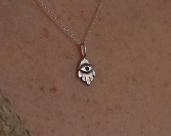 Gold eye Hamsa necklace, Small hand made hamsa charm pendant, Hamsa hand symbol gold necklace, Evil eye hamsa necklace, Protection necklace