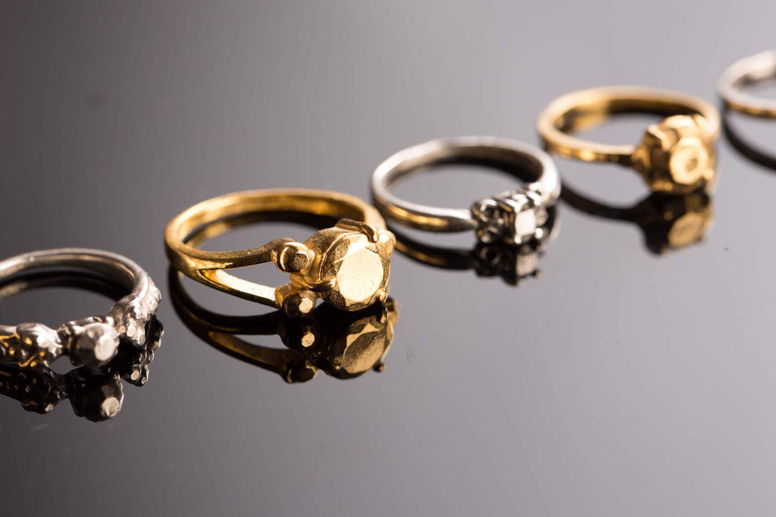 Non Diamond Engagement Ring, Non Traditional Ring, Diamond Shape Ring ...
