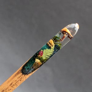 Hair stick Mushroom Real Moss Fern Hair Long Hair Holder slide Forest Witch Woodland Fairy Terrarium Mushroom Wooden Hair Wood Resin gift