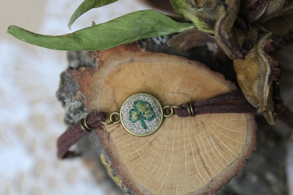 irish Gifts 3 Leaf Clover with Good Luck