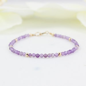 Tiny Amethyst Beaded Bracelet,Minimalist Beaded Bracelet,February Birthstone Bracelet,Delicate Beaded Bracelet,Bracelet for Woman