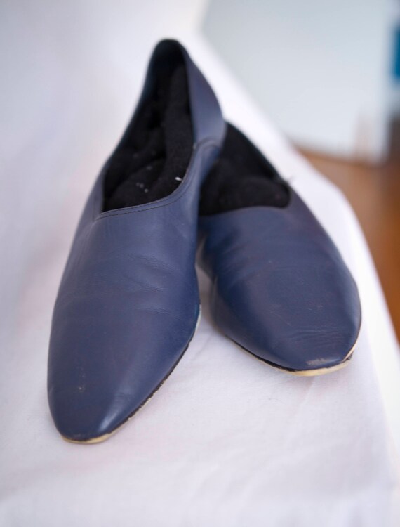 cute navy blue flats