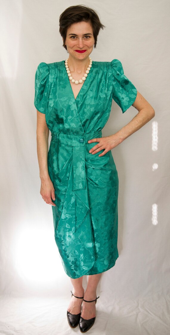Kelly Green Dress