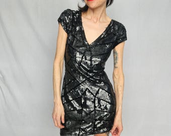 Vintage 2000s Black Sequin Mini Dress – Geometric Beaded Design XS/S