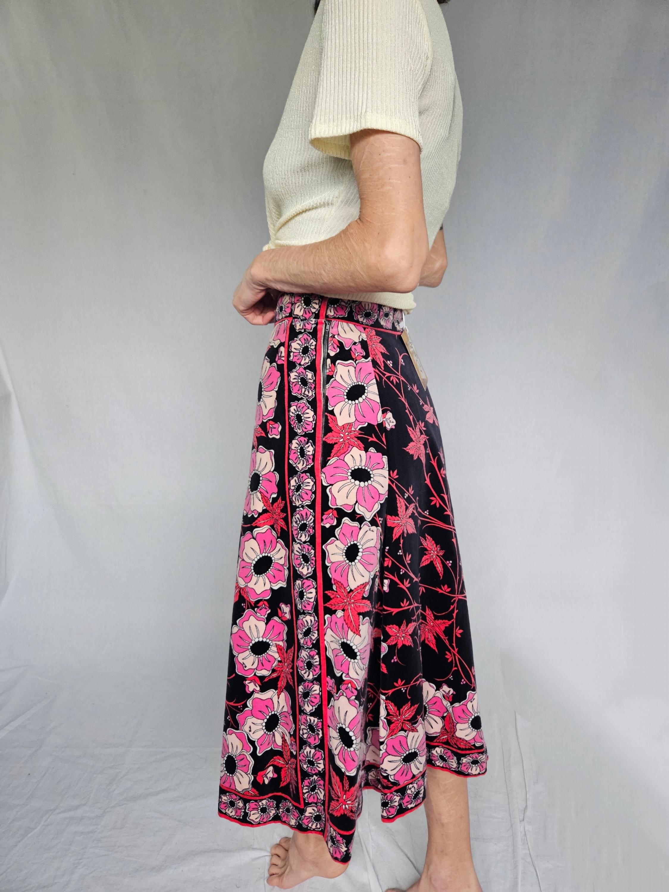 Emilio Pucci Velvet Skirt in Psychedelic Floral Print - Etsy