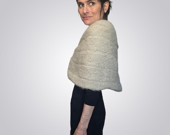 1950s Mohair Capelet Shawl - Soft Gray Vintage Wrap