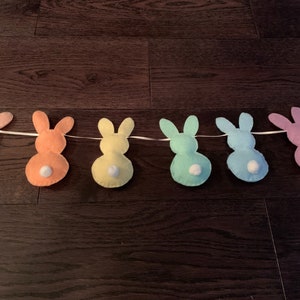 Handmade felt garland - Easter, bunnies