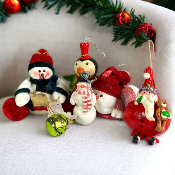 Boule De Noël Vintage Avec Père Noël - Décoration Sapin 8cm, Motifs Traditionnels En Plastique Transparent - 11