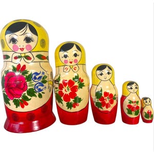 Vintage Russian Matryoshka Nesting Dolls 5pc Semyonov Wood Hand Painted Floral