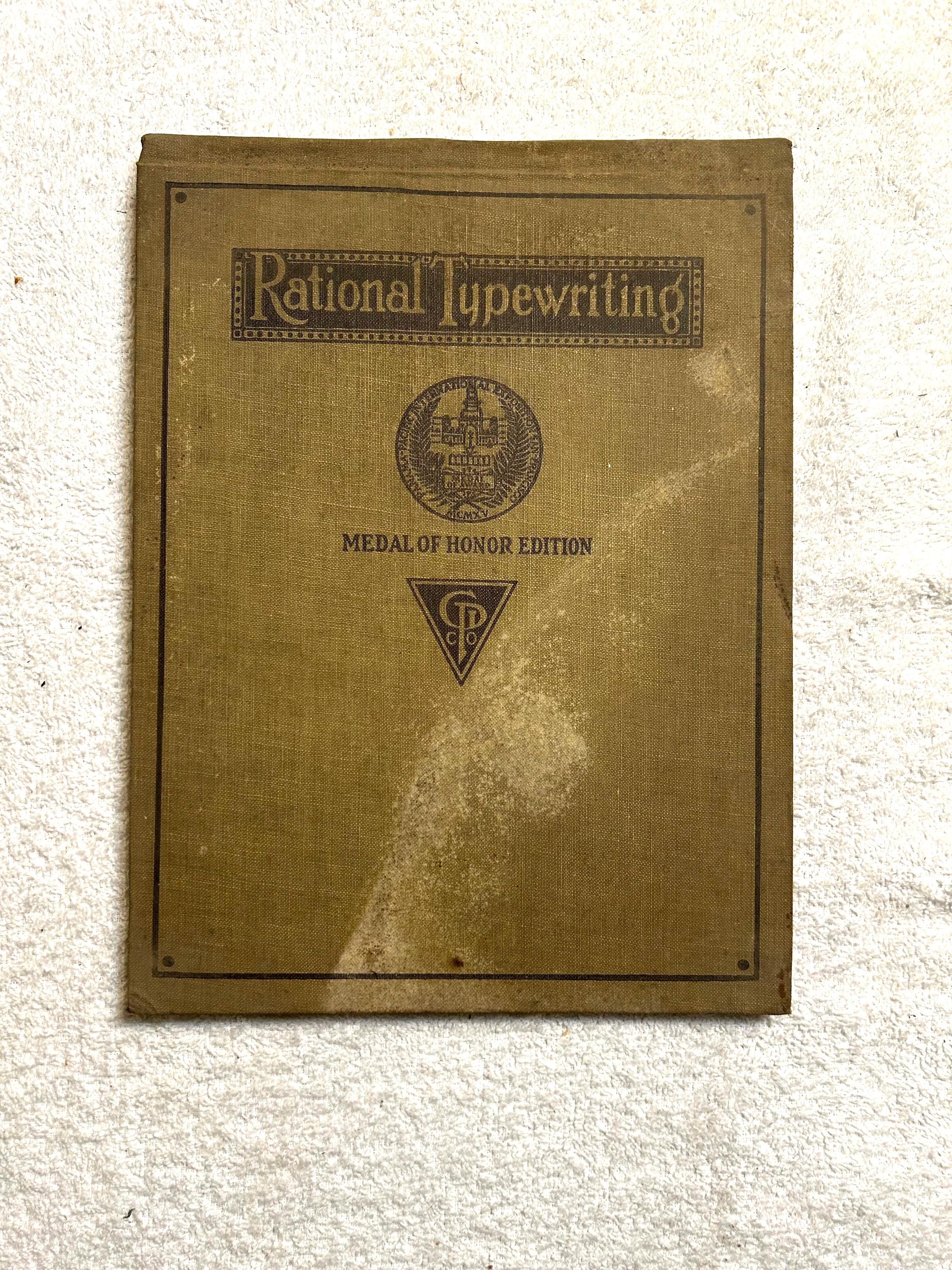 絵梨1917ページ 1917 Edition - Etsy