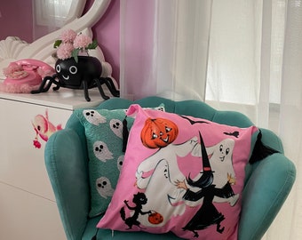 Halloween Kitsch vintage retro Kawaii 50s mcm witch spooky cushion cover pinup creepy vinnie boy tassel pumpkin