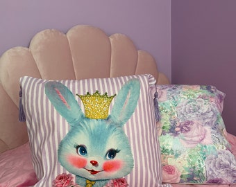 Kitsch vintage retro NEW 60s queen B bunny rabbit sweet lefton pastel flowers tassel cushion cover kawaii bedroom vinnie boy pink