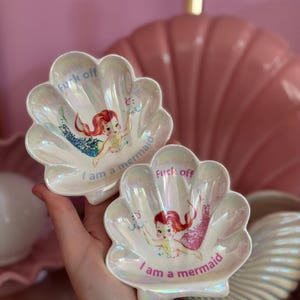 Vintage mermaid sweary shell clam ceramic trinket ring tray bedroom vanity kitsch vintage doll  love dressing table kawaii decor girly bow