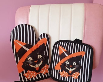 Vintage inspired Halloween Charlie cat kitty  atomic kawaii kitten 1950s oven mit mitt cloth kitchen retro kitsch vinnie boy atomic retro