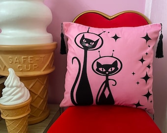 Kitsch vintage retro NEW 60s 1950s sputnik atomic mcm spage age starburst kitties cat kitten tassel cushion cover bedroom vinnie boy pink