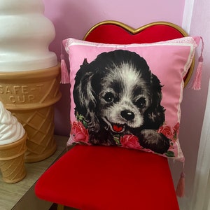 Kitsch vintage retro NEW 60s 1950s puppy dog roses tassel cushion cover kawaii bedroom vinnie boy pink image 3