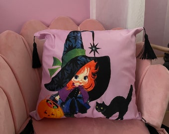 Lilac Halloween Kitsch vintage retro NEW Kawaii 50s witch cat spooky cushion cover pinup creepy vinnie boy tassel purple pastel