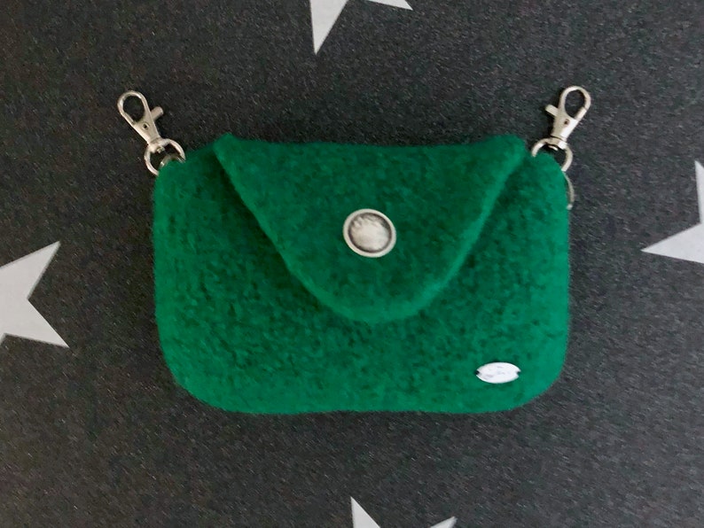 Handytasche für die Hüfte, grüne Gürteltasche für das Handy oder kleine Geldbörse, gefilzte Tasche für Männer und Frauen Bild 2